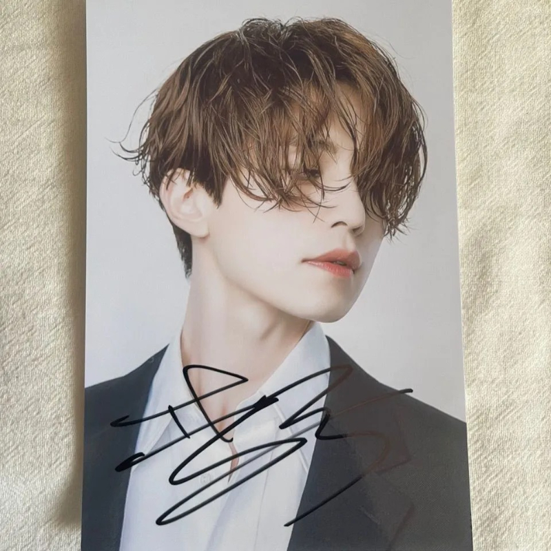 Korean Idol Lee Dong Wook Maga - огляд і ціна Korean Lifestyle Magazine